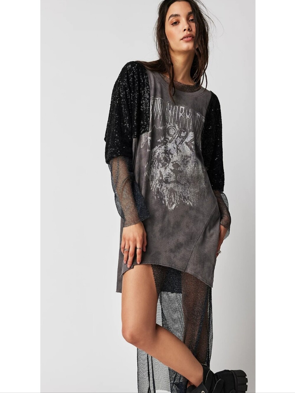 We The Free City Sparkle Tee Small